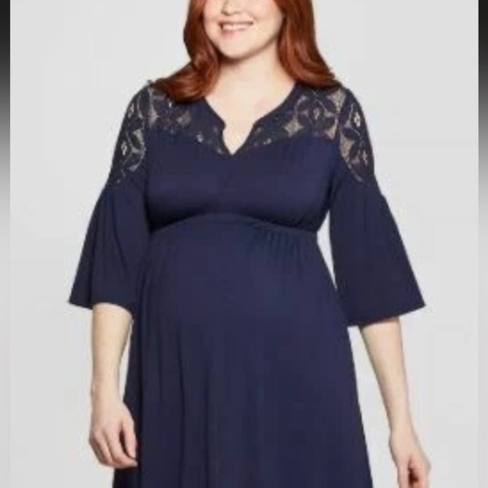 Isabel Maternity Lace Detail Knit Dress Size Large – Navy Blue